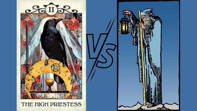 The High Priestess Tarot và The Hermit Tarot